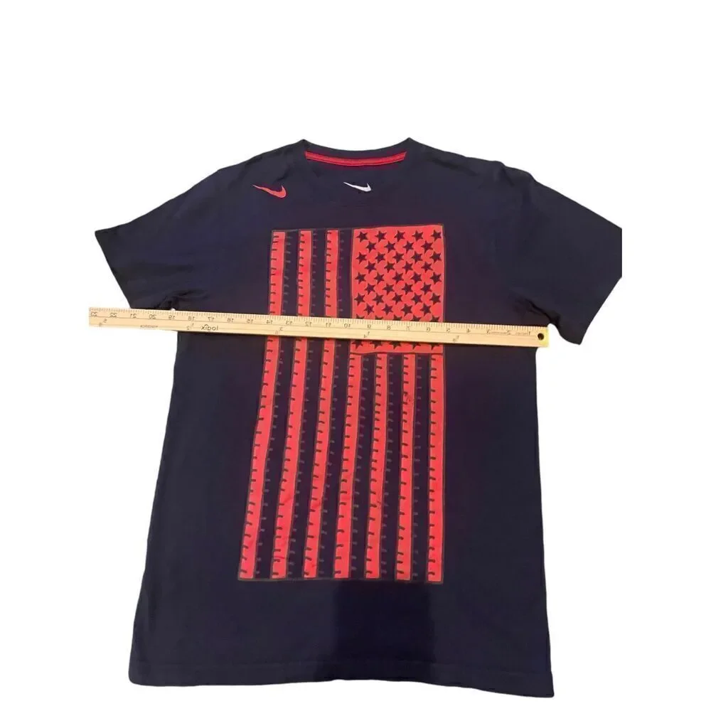 Nike U.S Soccer Flag Med Graphic Slim Fit Navy